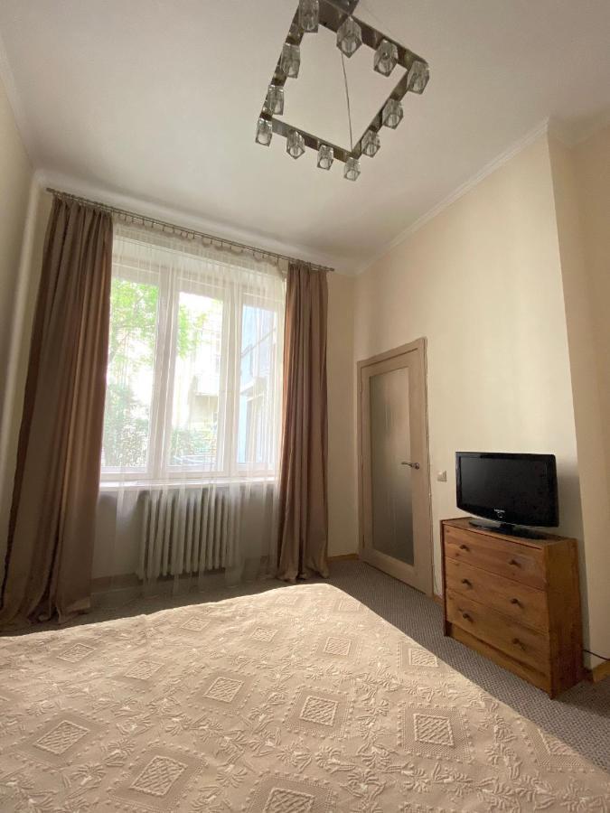 Family Apartment 利沃夫 外观 照片