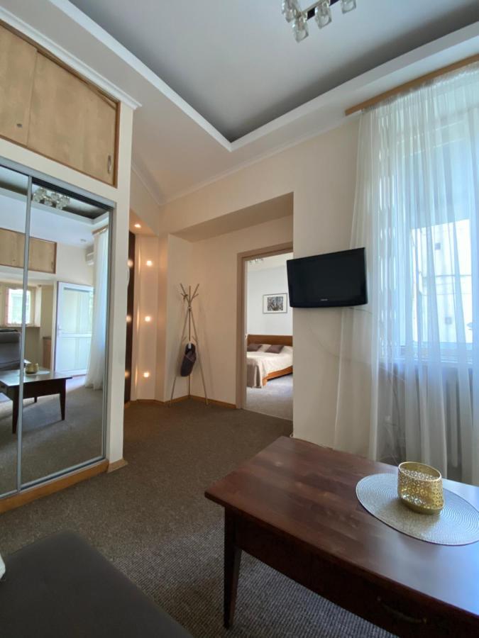 Family Apartment 利沃夫 外观 照片
